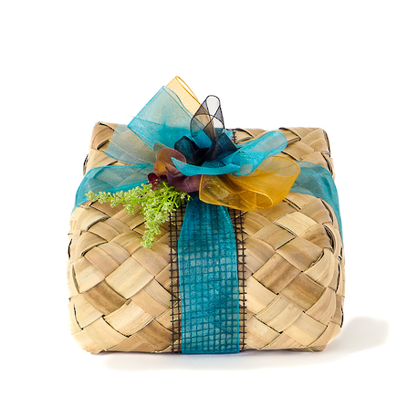 Aroha Nui Gift Basket image 0